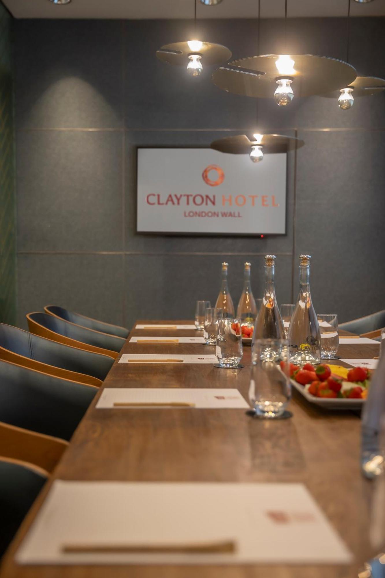 Clayton Hotel London Wall Экстерьер фото